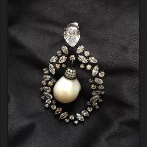 Holiday White Pearl Zirconia Drop Earrings